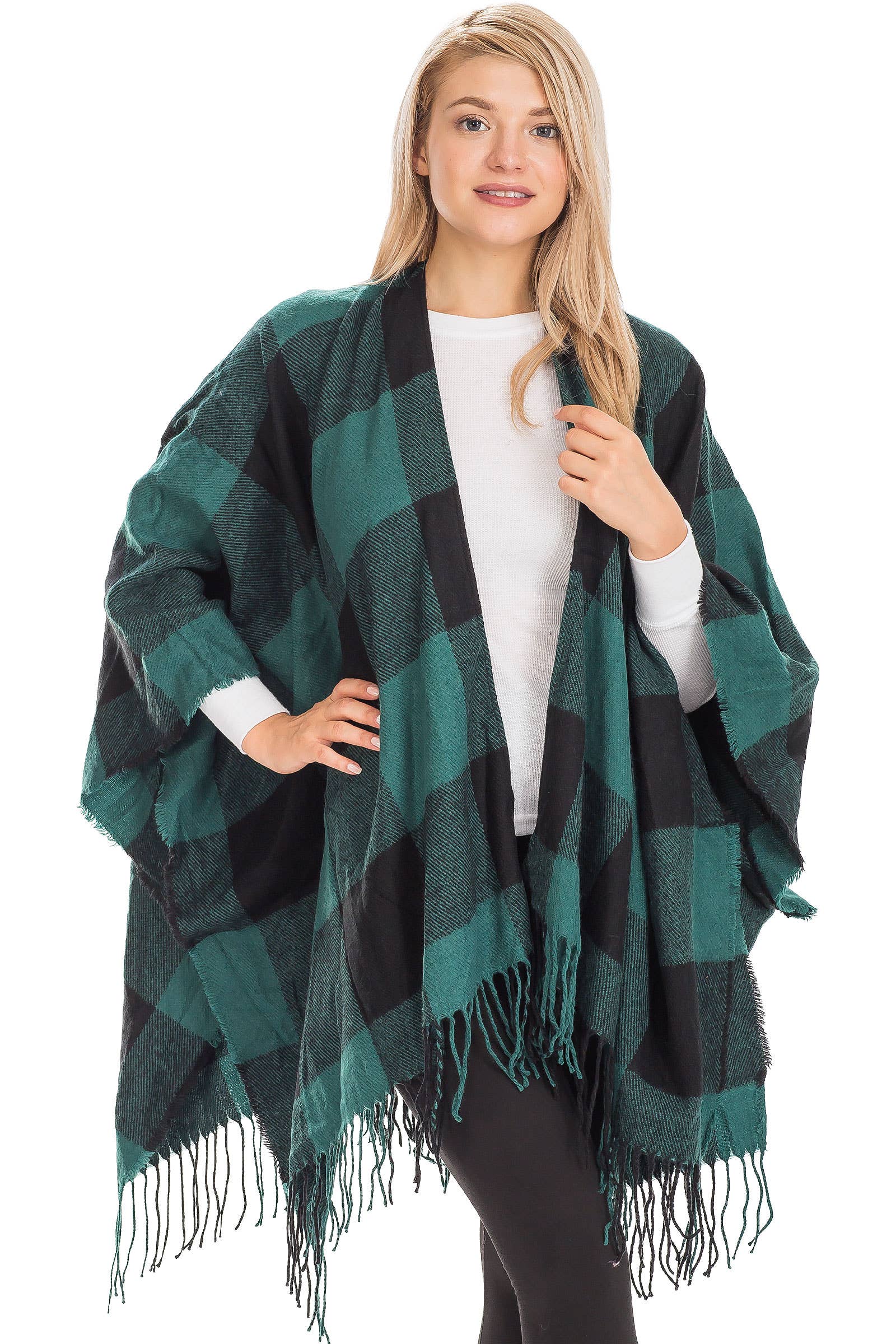 Cap Zone – wholesale Poncho – Women's – Classic Buffalo Check Plaid Ruana Poncho1