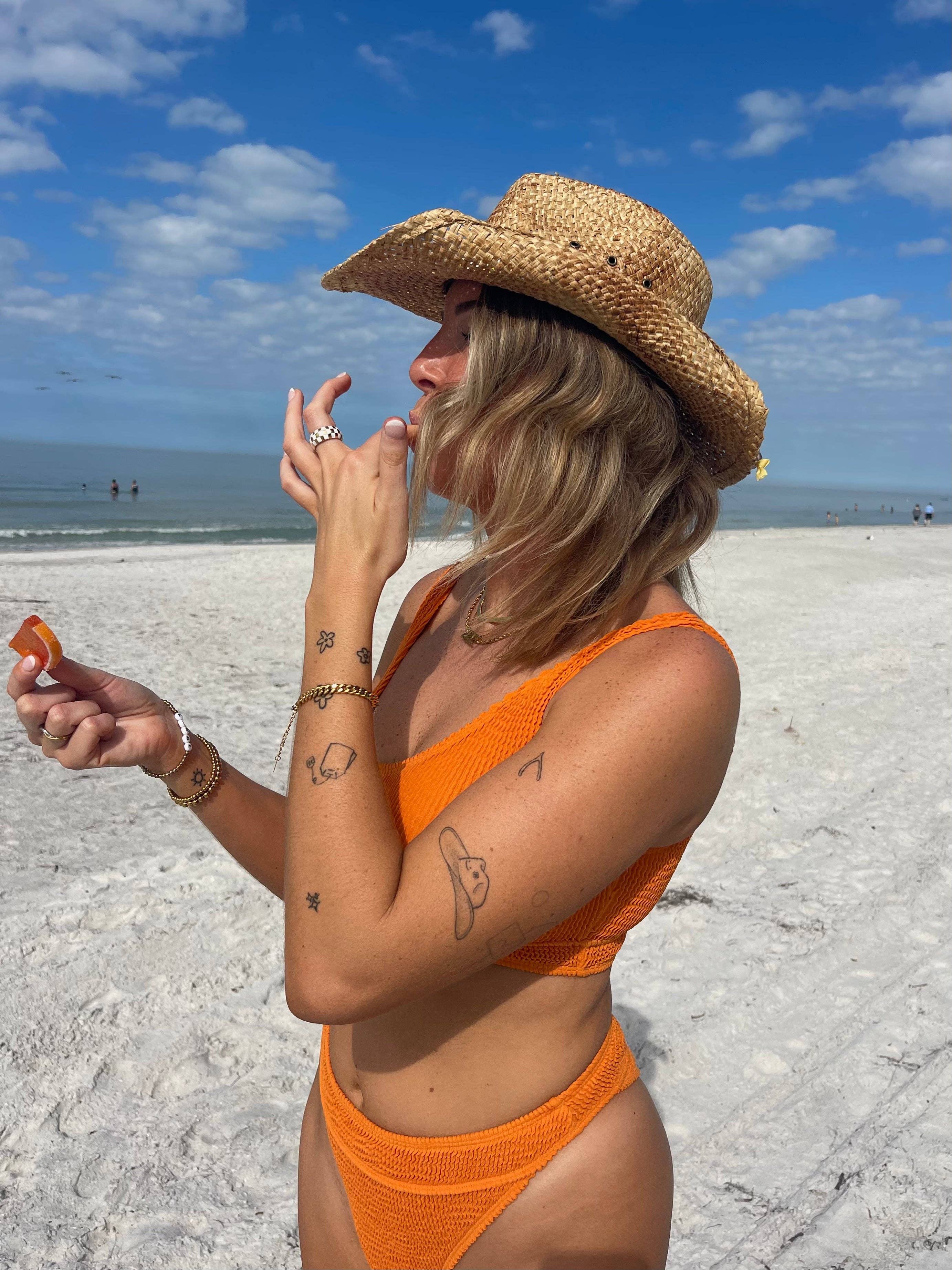 Lokal Swim Co. – Großhandel Schwimmtop – Damen – Alix Top - Clementine3