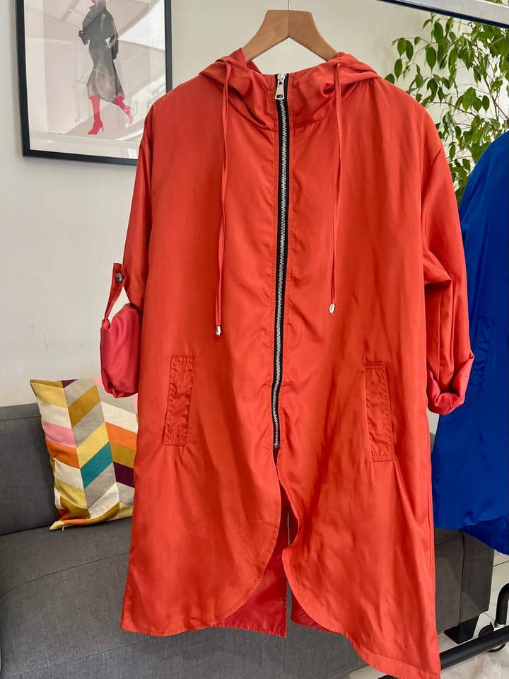 SWEET MAGIC MODA Y COMPLEMENTOS - Wholesale Raincoat - Women's - THREE-QUARTER REFLECTIVE RAINCOAT 5