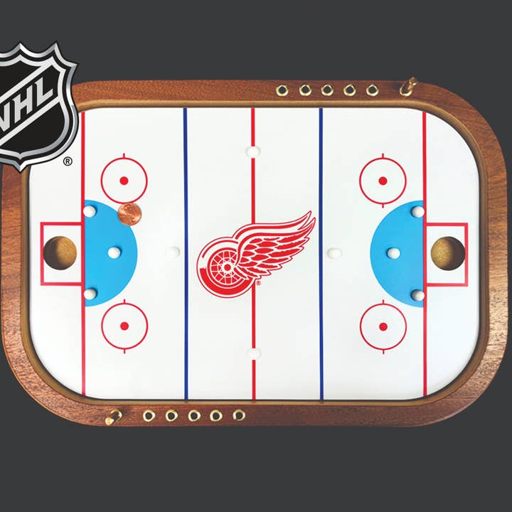 Jeu de hockey sur sou de Detroit Red Wings® pour la vente par Across the Board