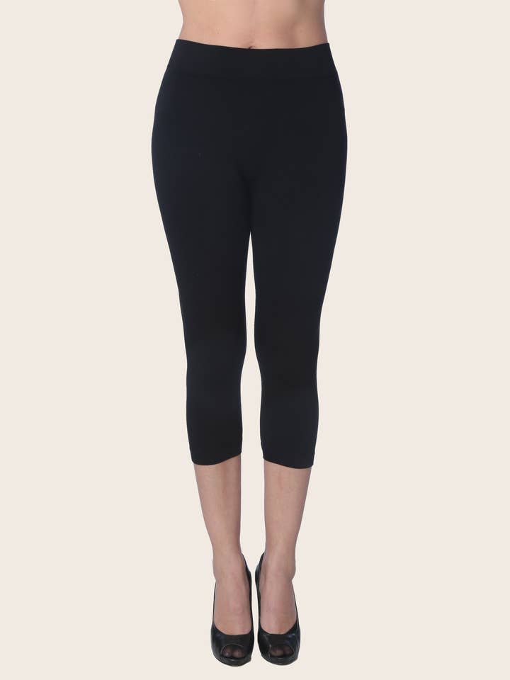 Isadora, Tipi toe, & James Fiallo - Wholesale Fashion Leggings - Women's - Women Isadora Black Seamless Capri High Waist Leggings