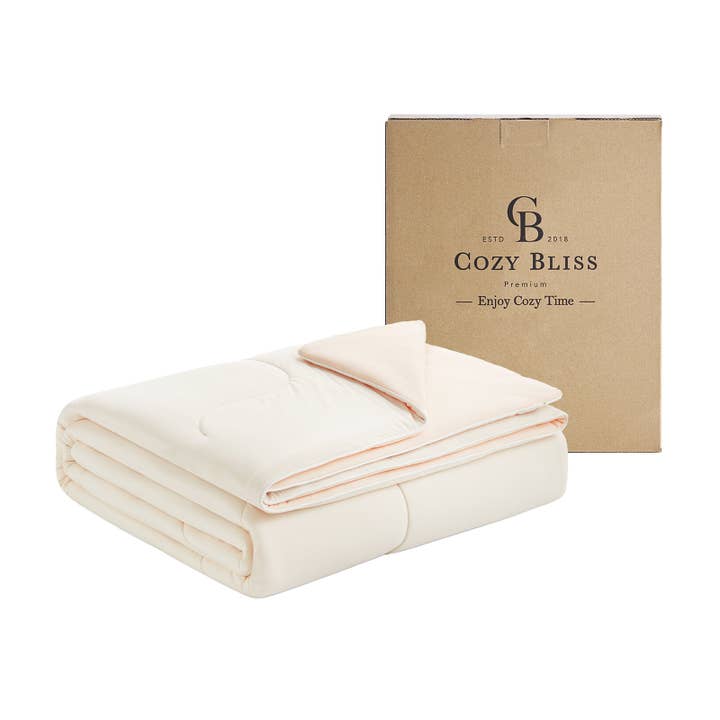 DreamValley - Wholesale Down Comforter - CB Reversible Breathable Lightweight Comforter6