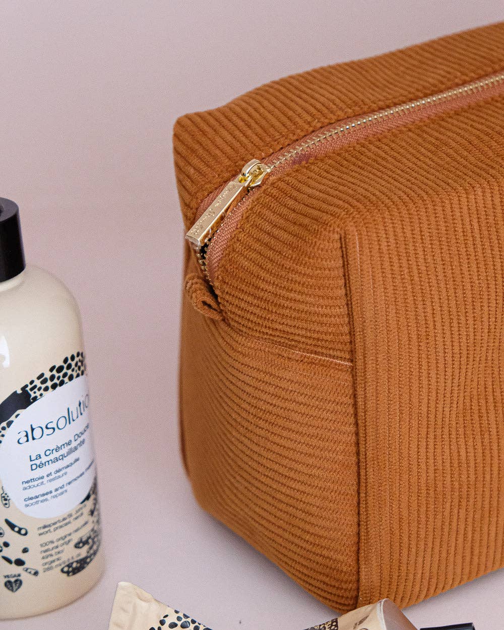 Maison Scarlett – Engroshandel Toilettaske - Dame – Charlotte toilettaske i fløjlscorduroy12