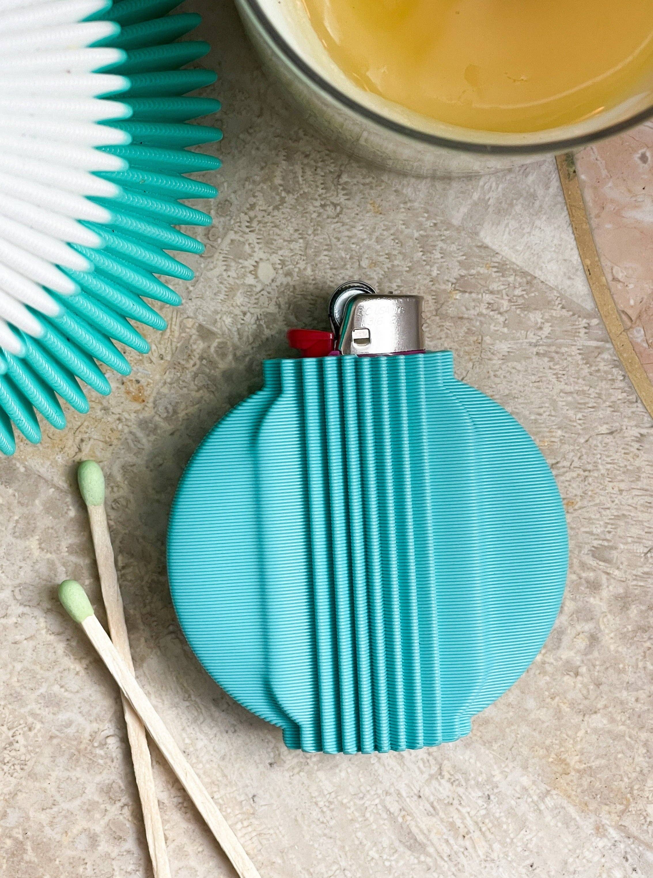 Me Make Pretty - Wholesale Lighter - Neptune Lighter Case33