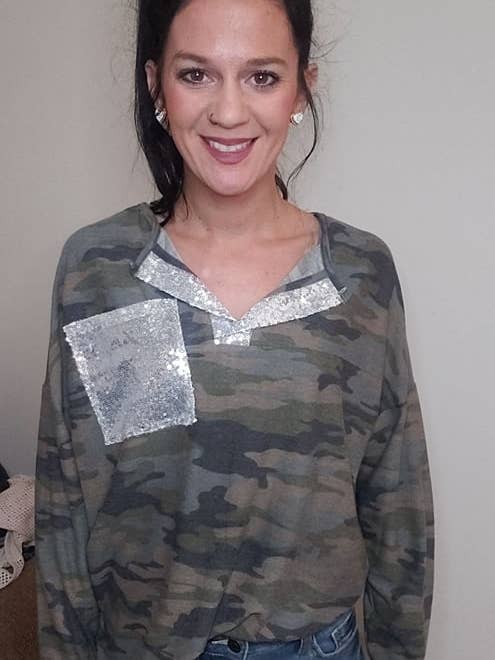 Sequin camouflage pour la vente par Bouska Boutique