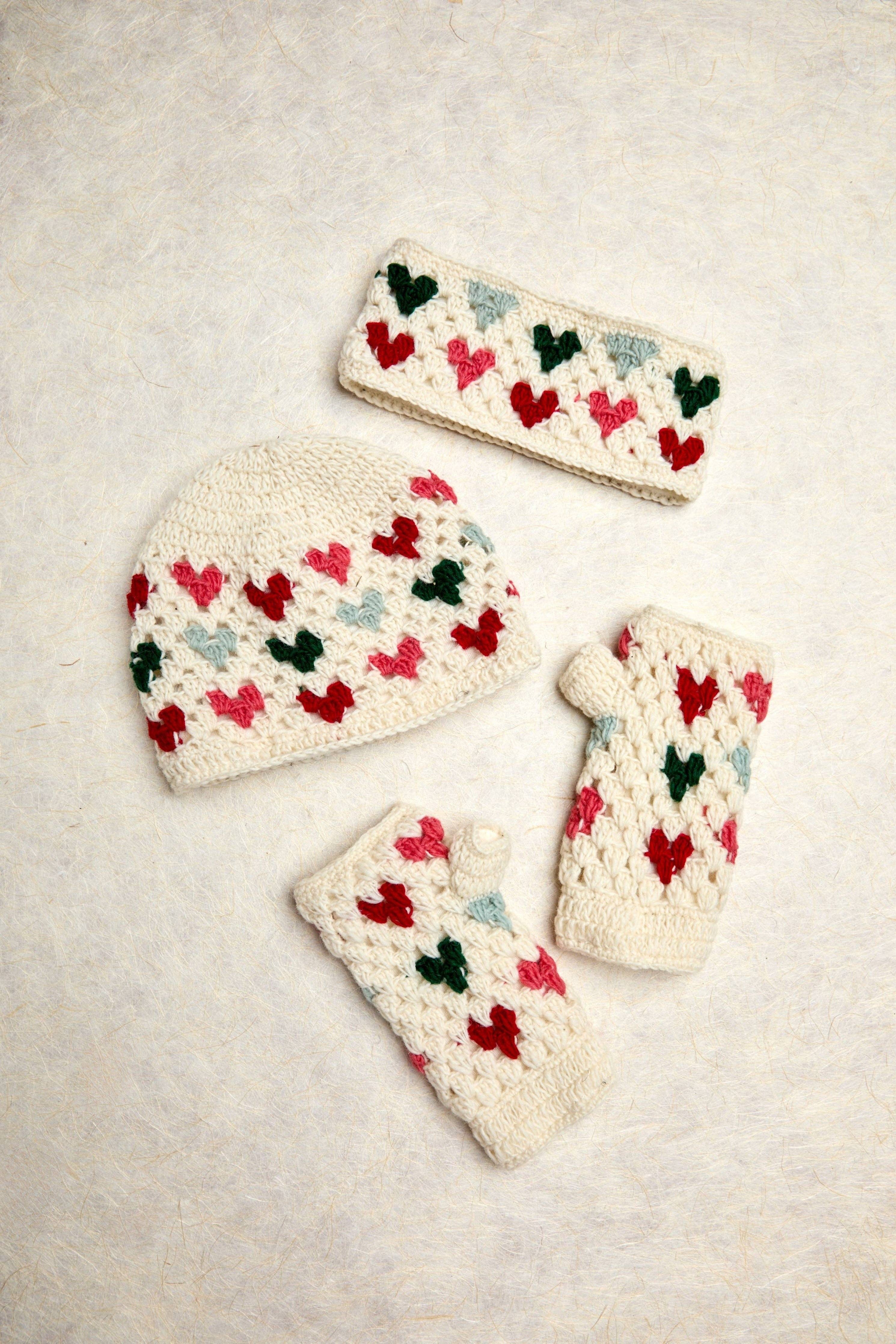 By Many Hands - Wholesale Gloves - Women's - Carina Ecru Crochet Handwarmers3