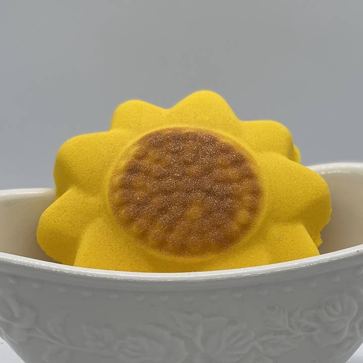 Sunflower Lemon Lavender Bath Bomb for wholesale by Ivory Anchors