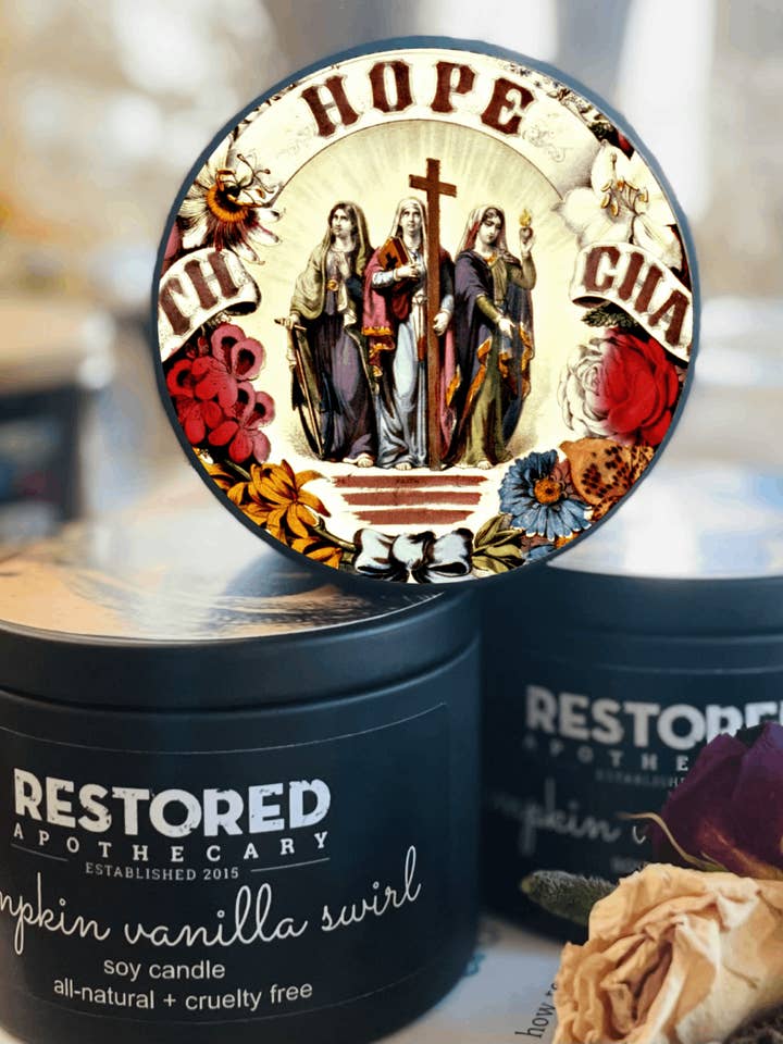 Retro luxe blikkaars voor op reis - The Trinity voor wholesale door Restored Apothecary