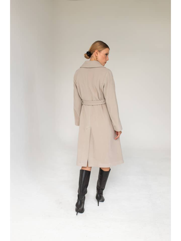 Entelier - Wholesale Coat - Women's - Classic Beige Cashmere Coat6