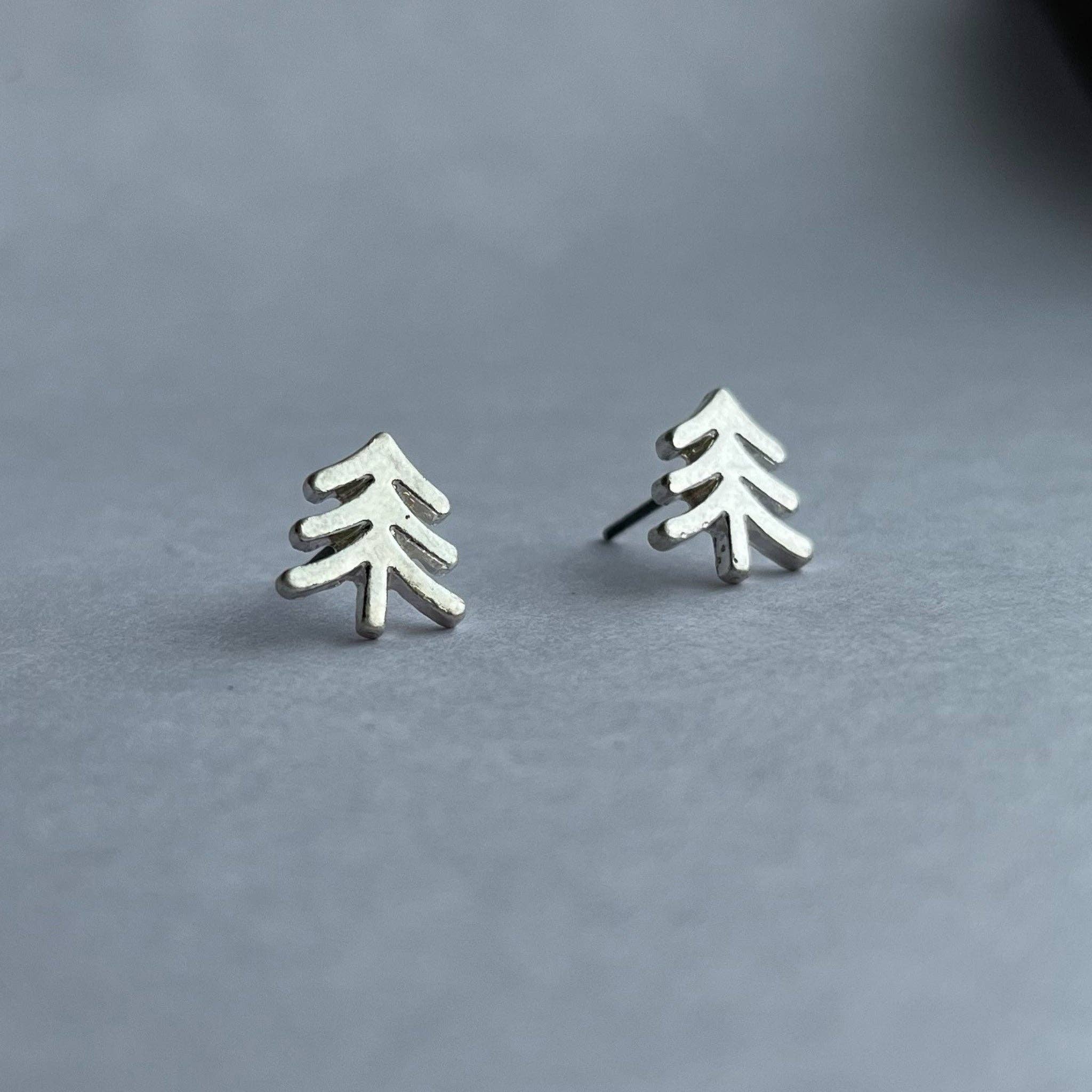 Elsie & Zoey - Vente Clous d'oreille - Boucles d'oreilles clous bourgeon en argent arbre0
