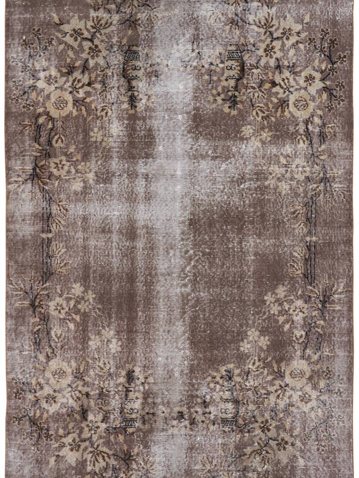 Safaa - 5 Fuß x 8 Fuß 3 Zoll für den Großhandel von Biev