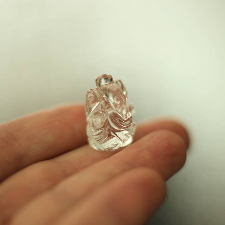 Prabhuji's Gifts - Vendita all'ingrosso Statuette decorative - Statua in cristallo Ganesh Tiny