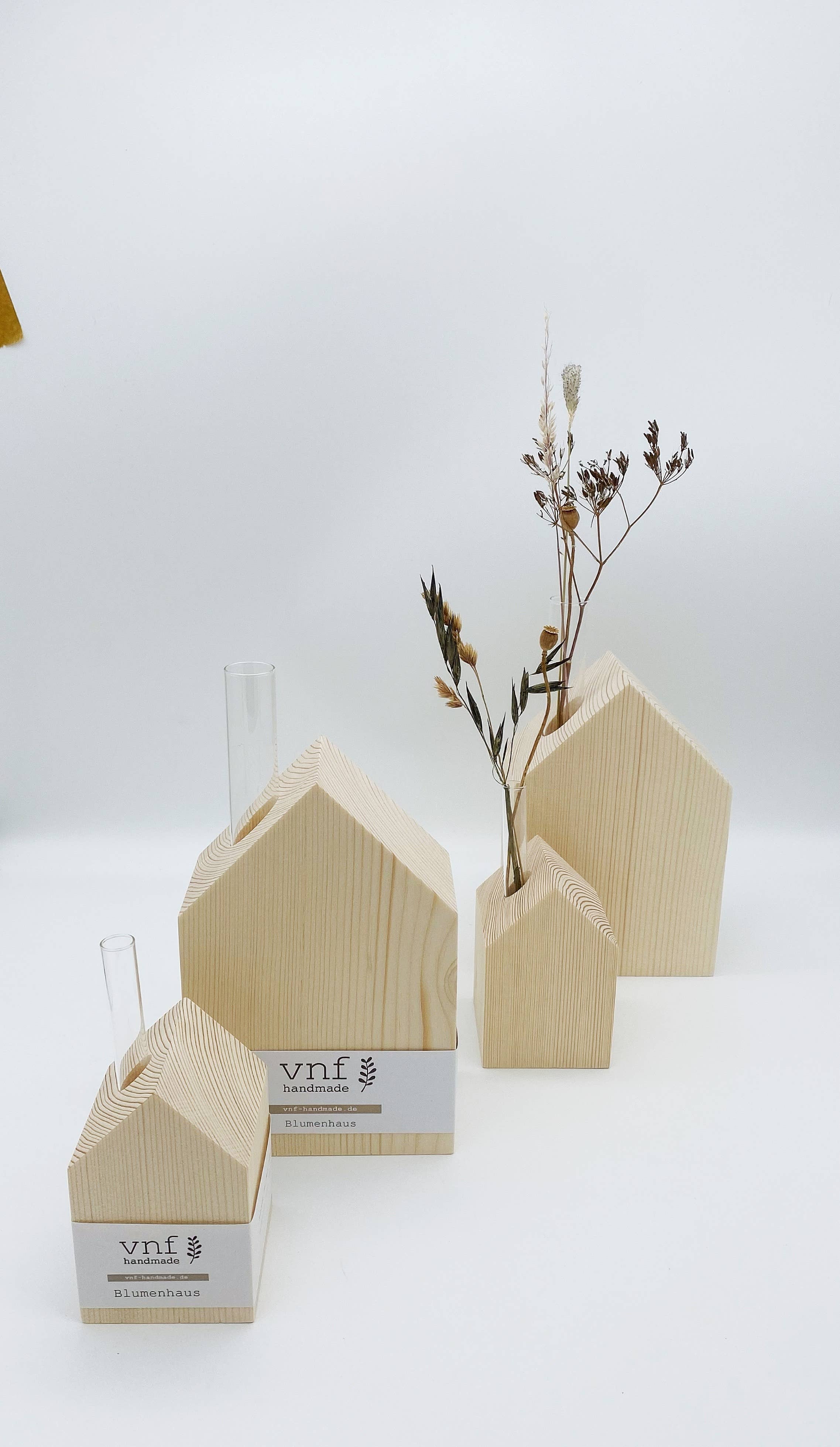 Stadtrandstil handmade - Wholesale Decorative Tabletop Object - Flower house in two sizes3