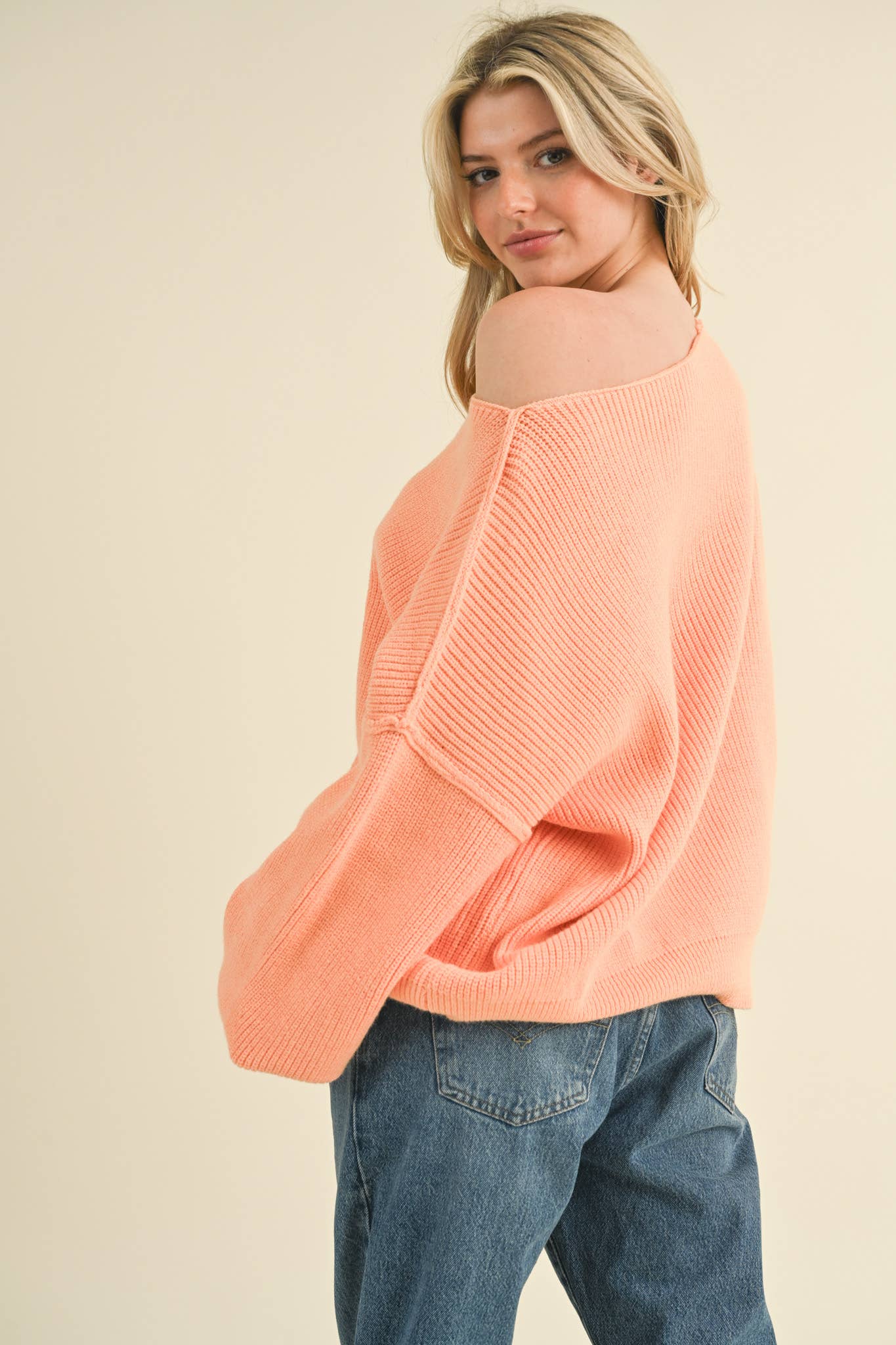 &MERCI - Wholesale Knit Sweater - Women's - BOAT NECK BUBBLE SLEEVE SWEATER MSW814735