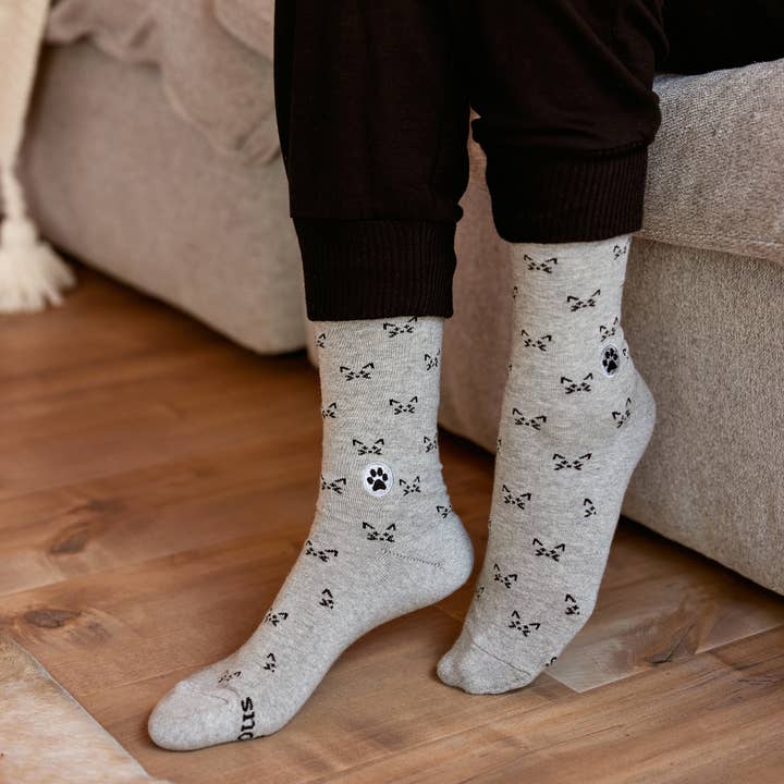 Conscious Step - Wholesale Socks - Unisex - Socks that Save Cats (Gray Cats)