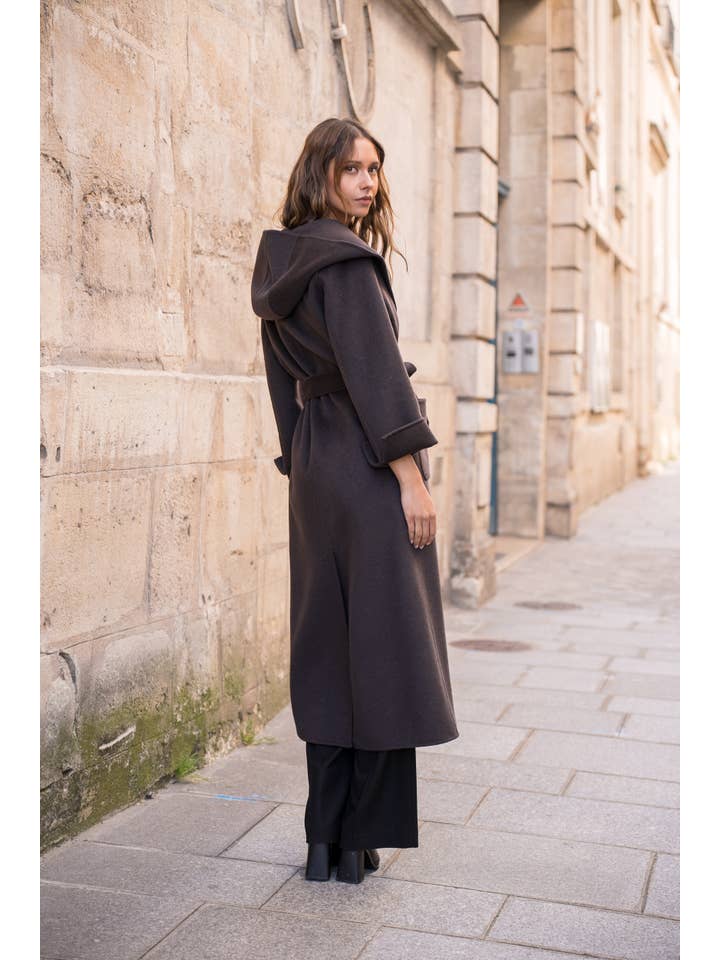 Attentif Paris - Wholesale Coat - Women's - Hand-sewn long wool coat with large hood and belt13