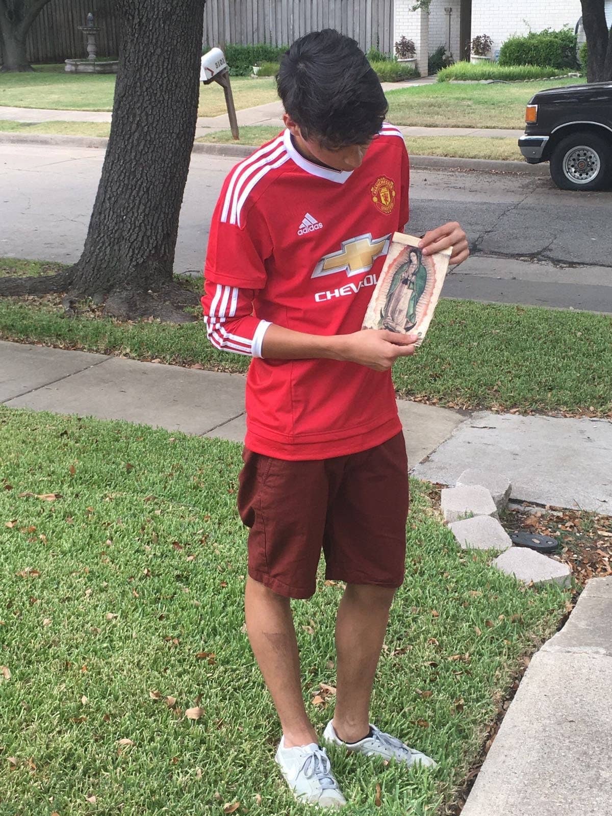 Made By Catholics - Wholesale Religious Card - OUR LADY of GUADALUPE Miniature Replica - Buy 1 Get 24