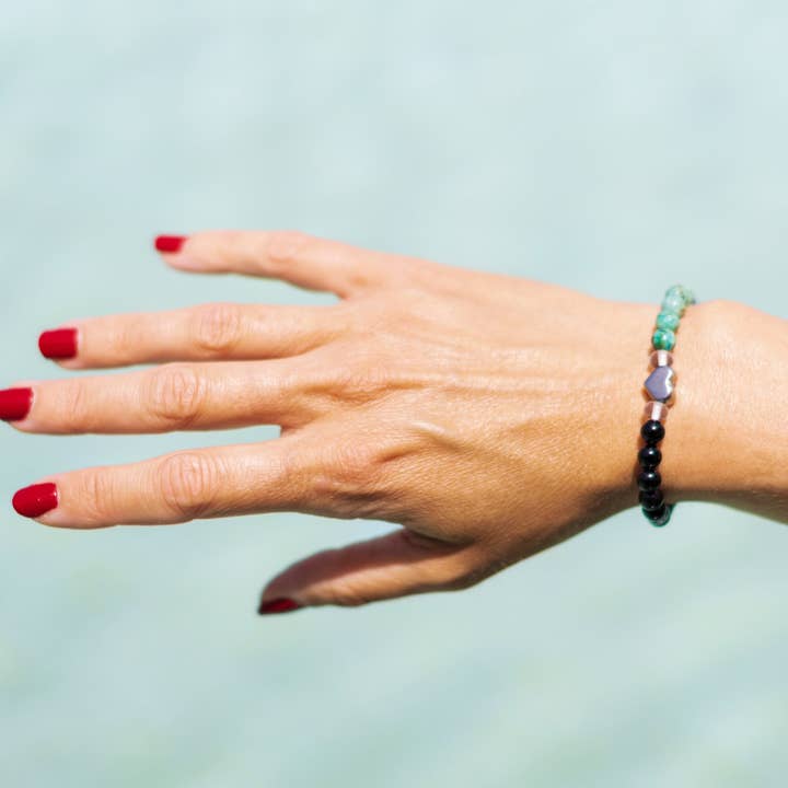 Bracelet Coeur Vert et Noir H02 pour la vente par Dumagny & Co