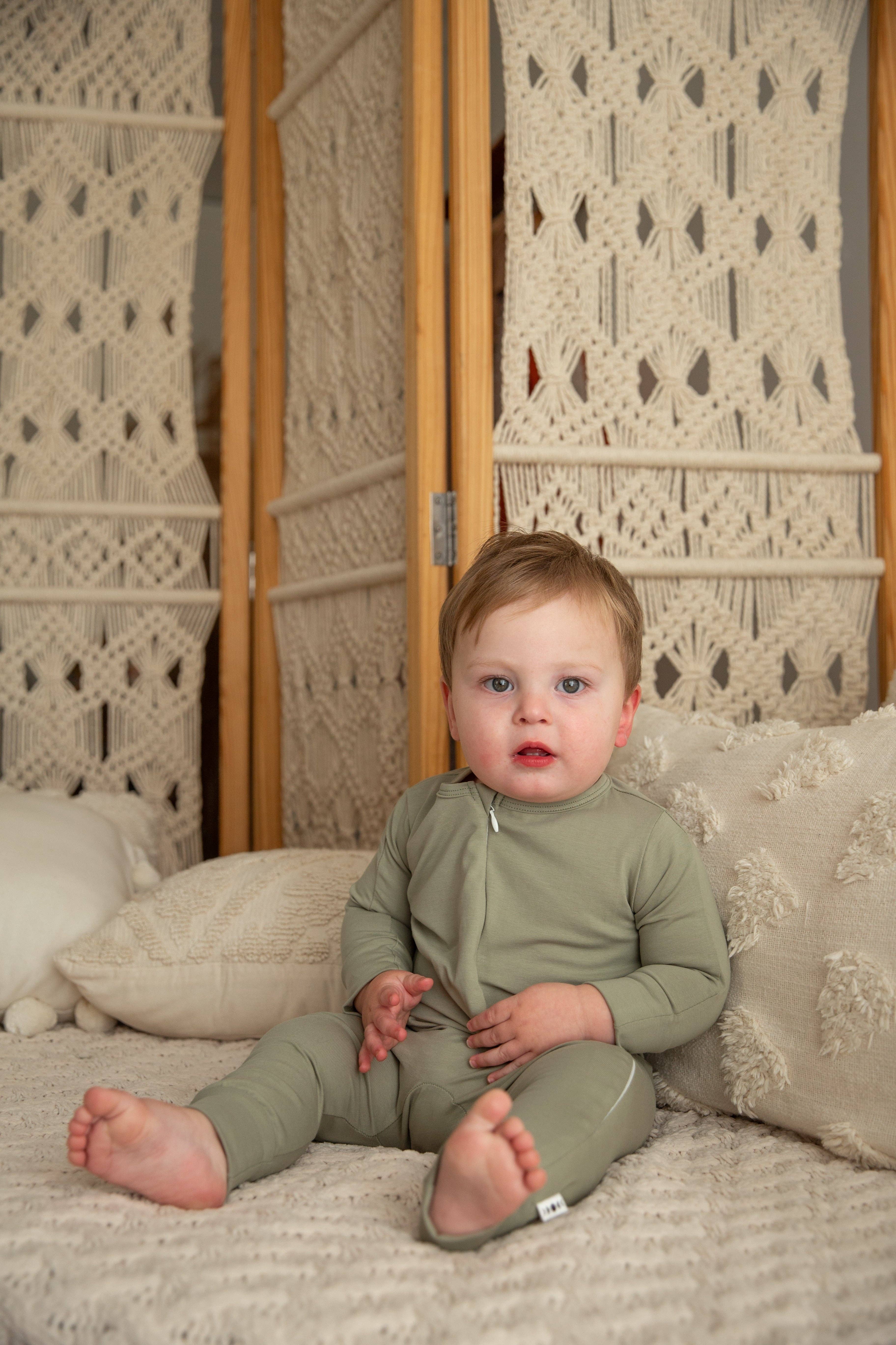 The OVer Company – Engroshandel Natdragt – til baby – Aspen - Overomper3