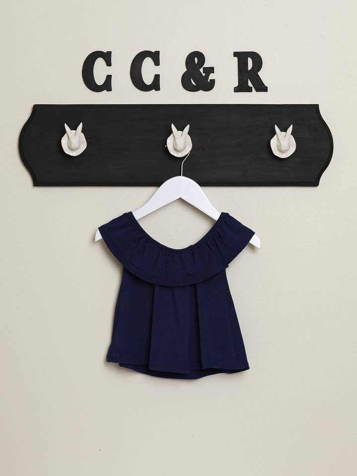 Top de punto de cuello volante azul marino para venta al por mayor de cee cee & ryan