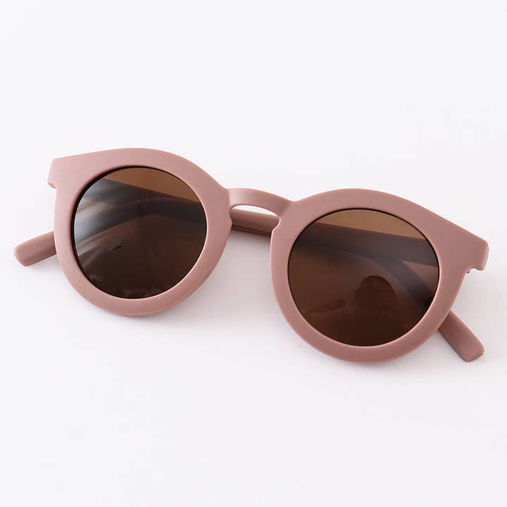 Aspen Rain Boutique - Wholesale Sunglasses - Women's - retro round sunglasses UV400 For Adult14