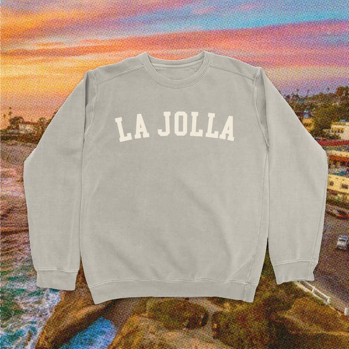 Girocollo collegiale vintage lavato La Jolla per la vendita all'ingrosso da parte di Island View Outfitters