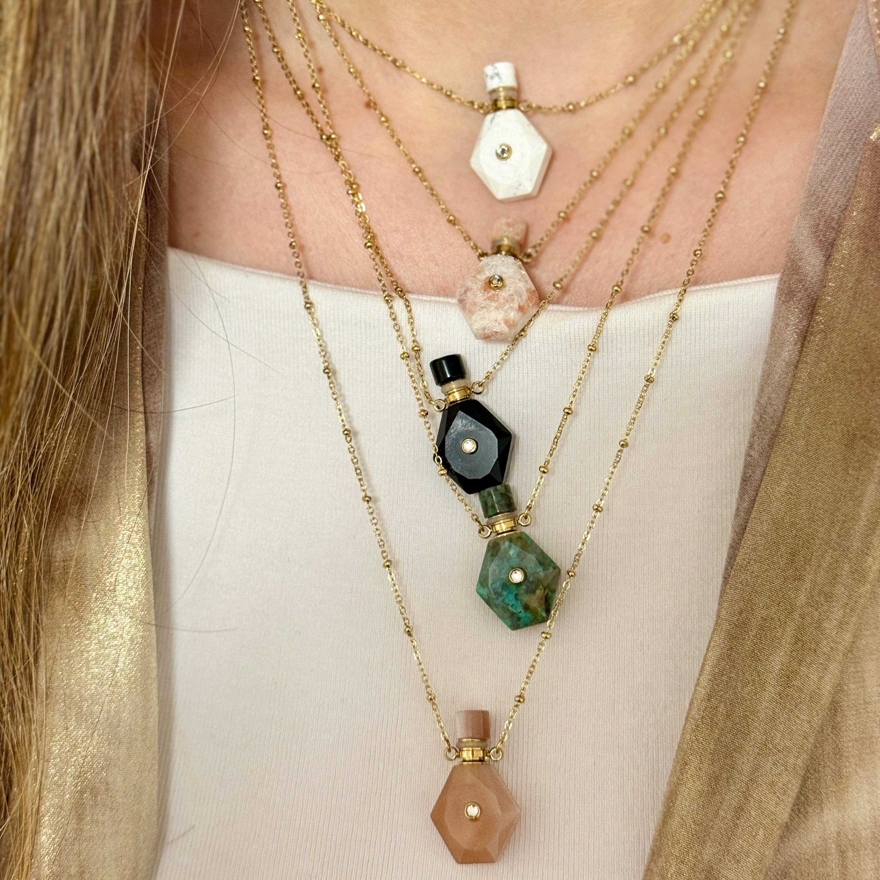 Poudre Bijoux - Wholesale Pendant/Charm Necklace - Katarina Necklace in Natural Stone17