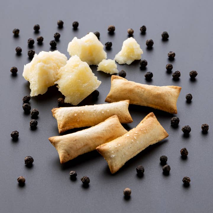 VITAVIGOR - Wholesale Puffed Snack - VitaPop Cheese and Pepper Bellows1