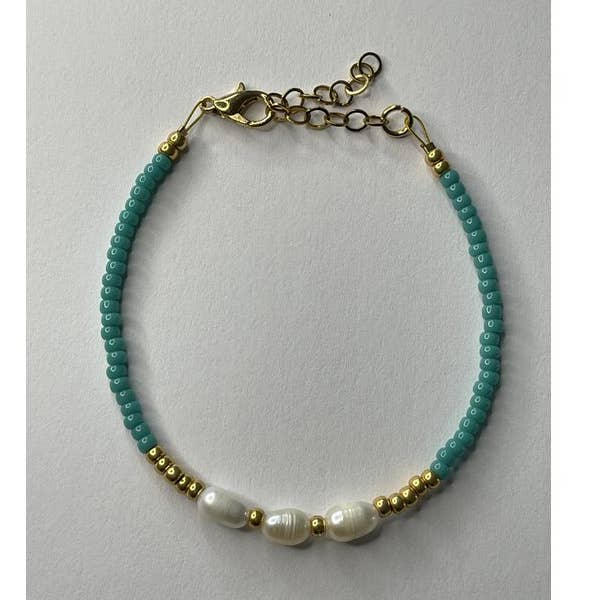 blue beaded bracelet for wholesale by BillieLillie Sieraden