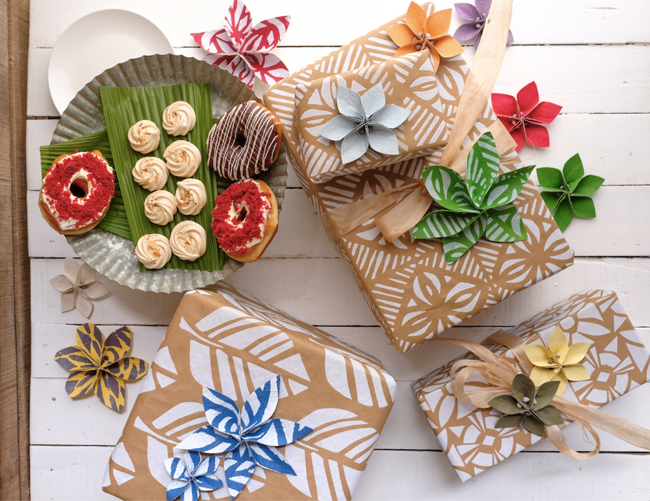 Rise Beyond the Reef - Wholesale Ornament Set - Masi Flower Holiday Ornaments - Natural Set of Two (2)5