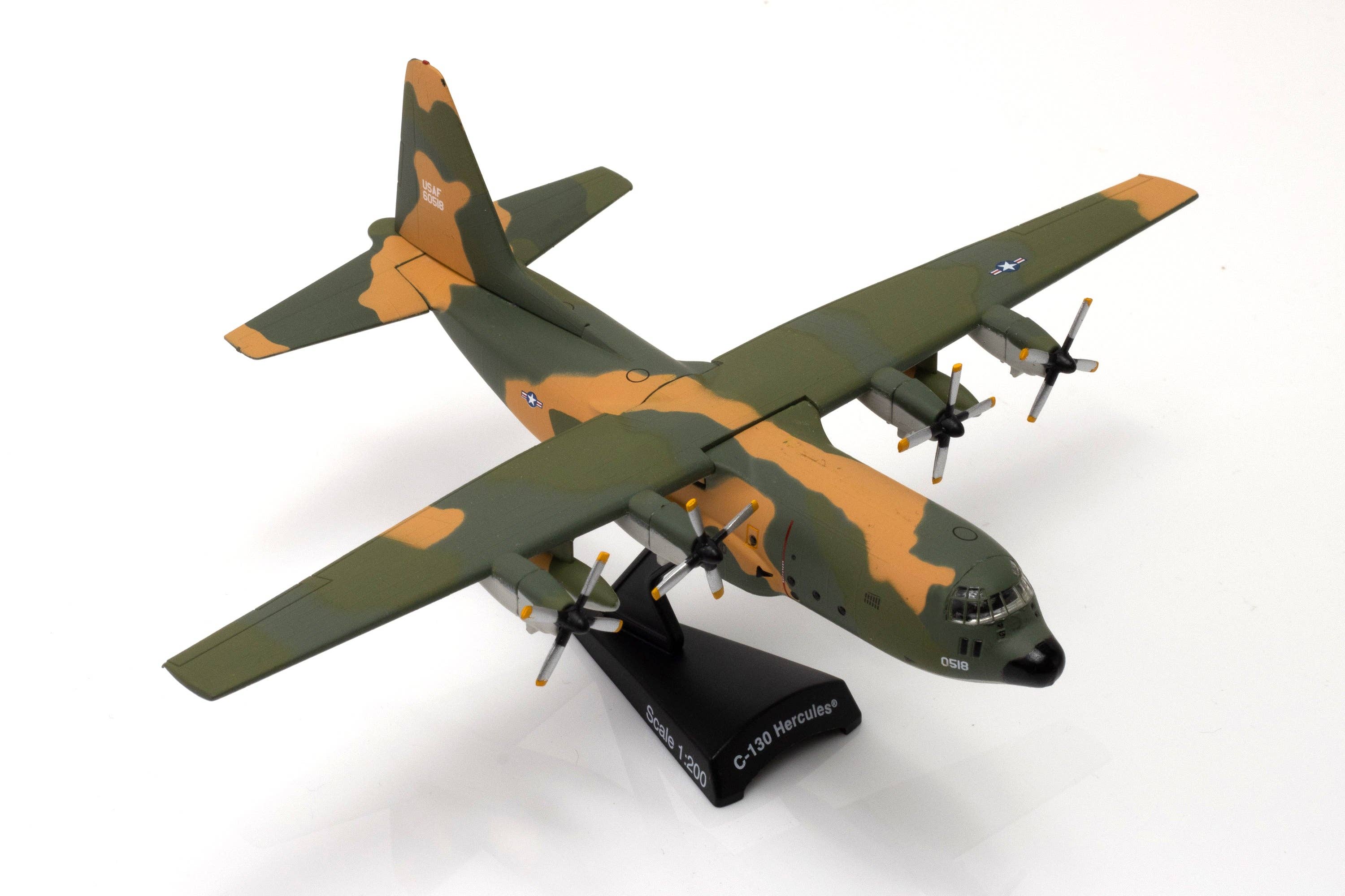 Daron Worldwide Trading – wholesale Decorative tabletop object – POSTAGE STAMP C-130 1/200 SEA CAMO LITTLE ROCK AFB0