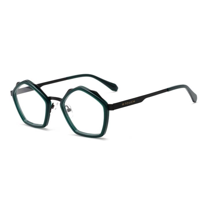 Flama Eyewear - Wholesale Eyeglasses – Unisex - MYKA. Eyeglass, acetate and metal frame, geometric.
