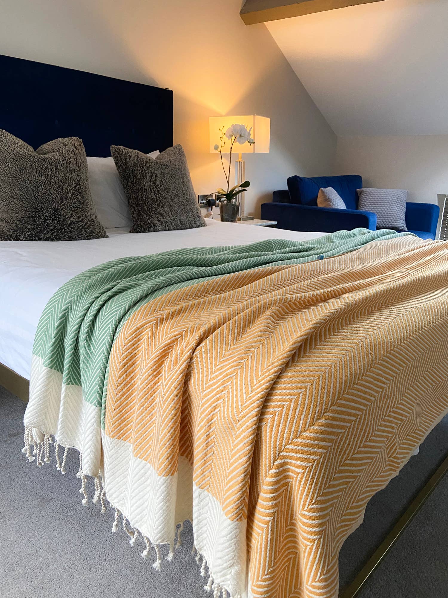 Living Roots – wholesale Throw blanket – HERRINGBONE  Handwoven Cotton Throw Blanket - Green2