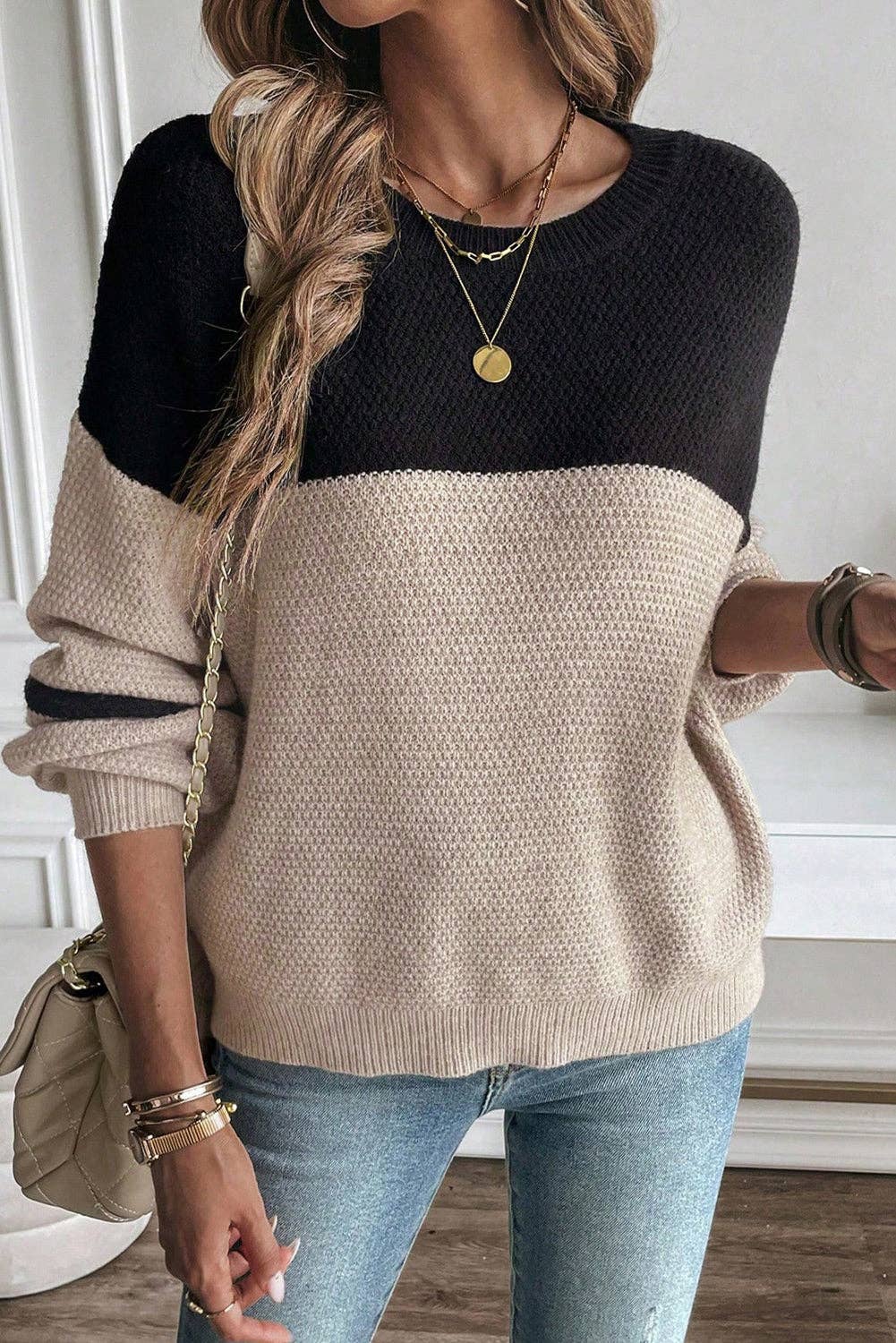 Suhkasana – wholesale Knitted jumper – Women′s – Parchment Color Block Knit Striped Sleeve Detail Casual Sweater5