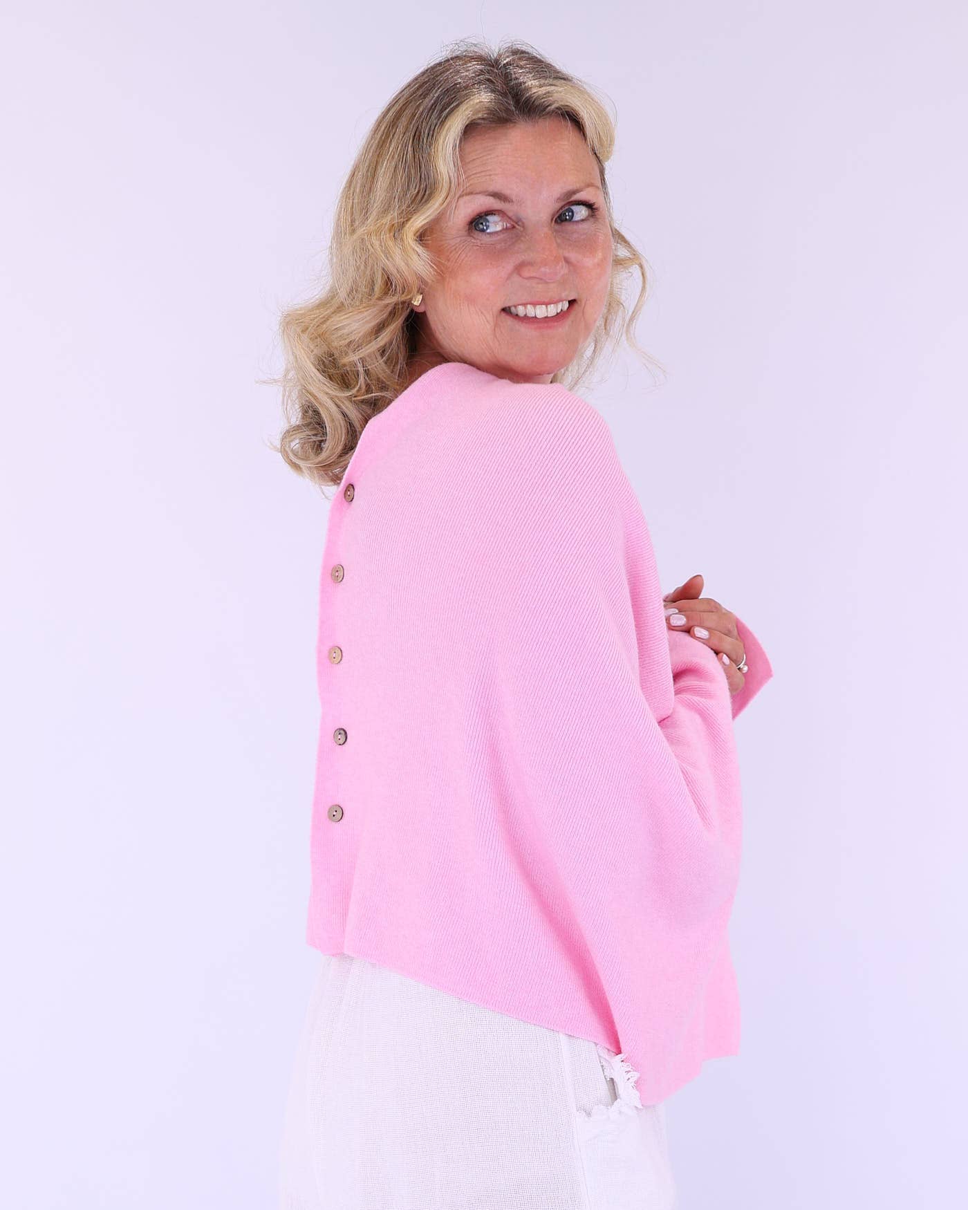 Cadenza Italy Ltd – wholesale Poncho – Women's – Summer Poncho with Buttons14