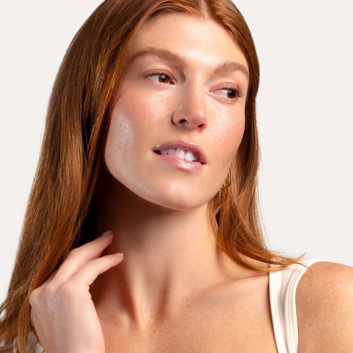 Fitglow Beauty - Wholesale Lip-gloss - Lip Colour Serum - Go1