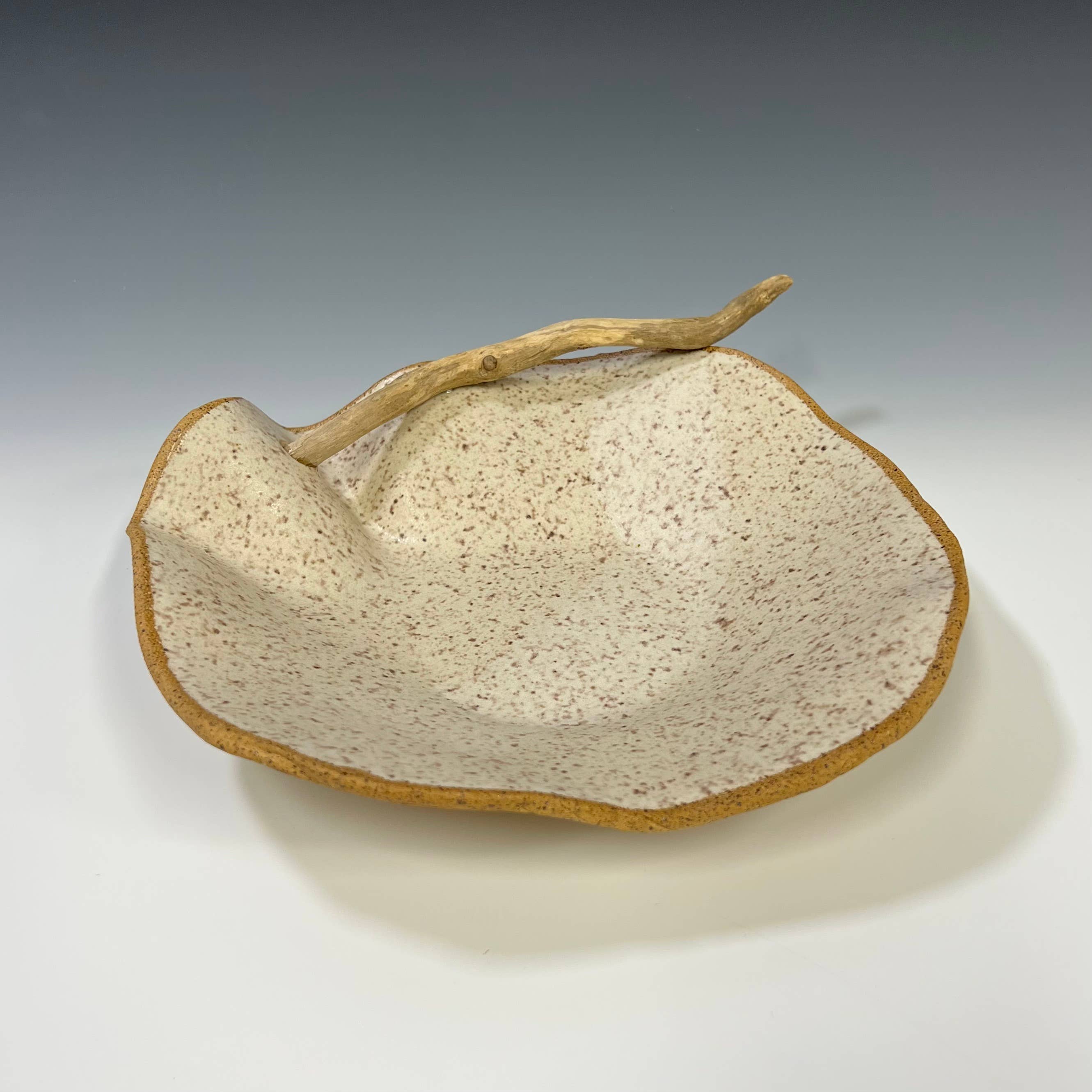 Jennifer Lee Studios - Wholesale Decorative Plate/Dish/Bowl - Medium Driftwood Ruffle Bowl1