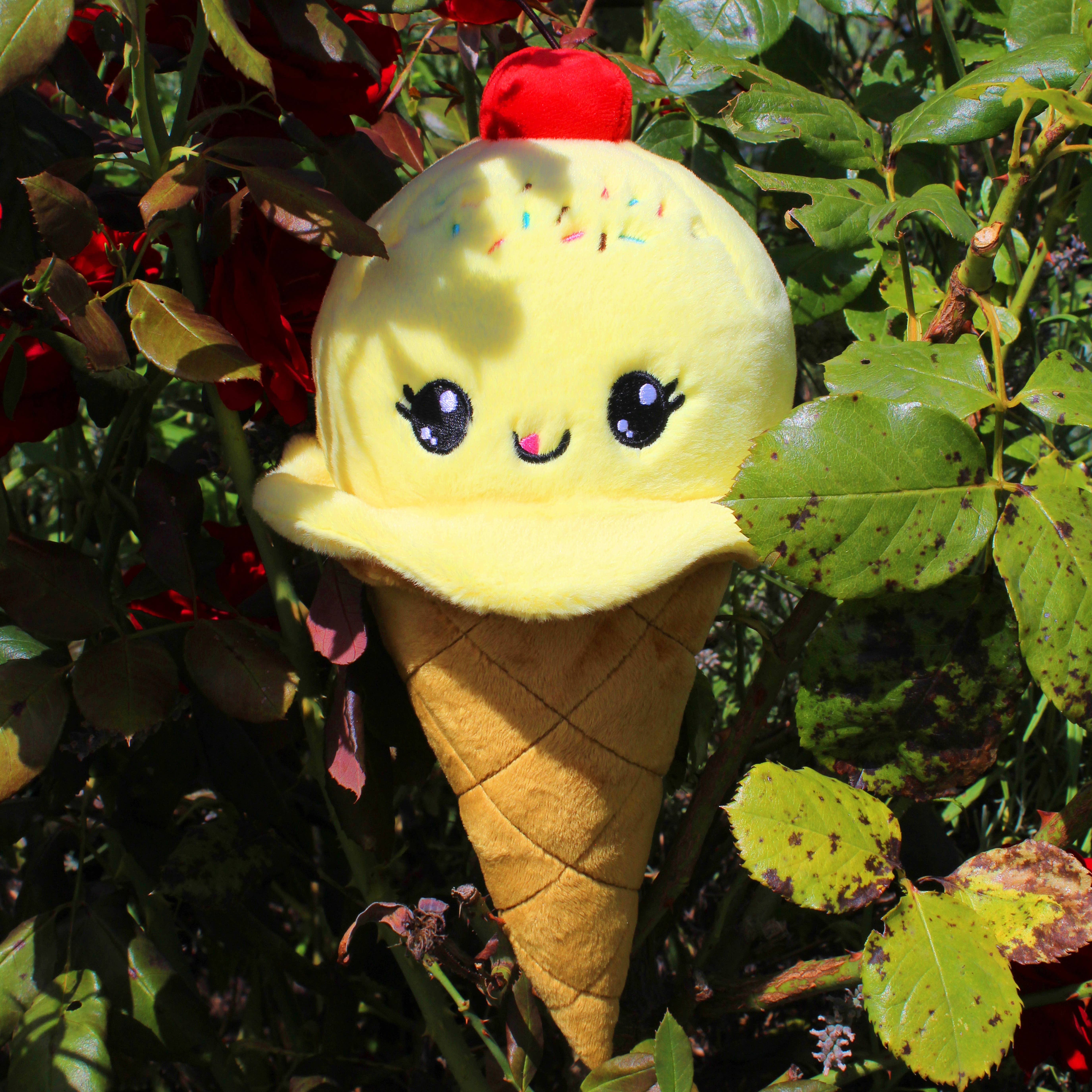 Joy Toy – Großhandel Kuschel-/Plüschtier – Kind & Baby – Yummis Plüsch-Eiscreme, 13 x 13 x 30 cm3