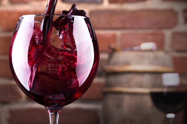 Hakan – wholesale Wine glass – Red Wine Glasses Set of 6, Stemmed Non-Leaded Wineware, 7.25