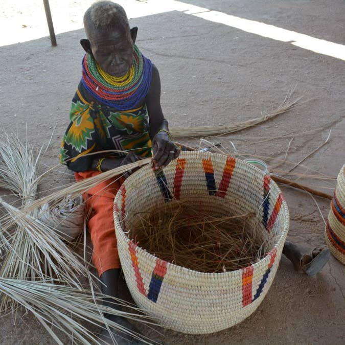 The Basket Room – wholesale Laundry basket – YULE : Grey Slate Check Lidded Laundry Basket | Log Basket | Toy Storage with Handles | Blanket Basket | Laundry Hamper4