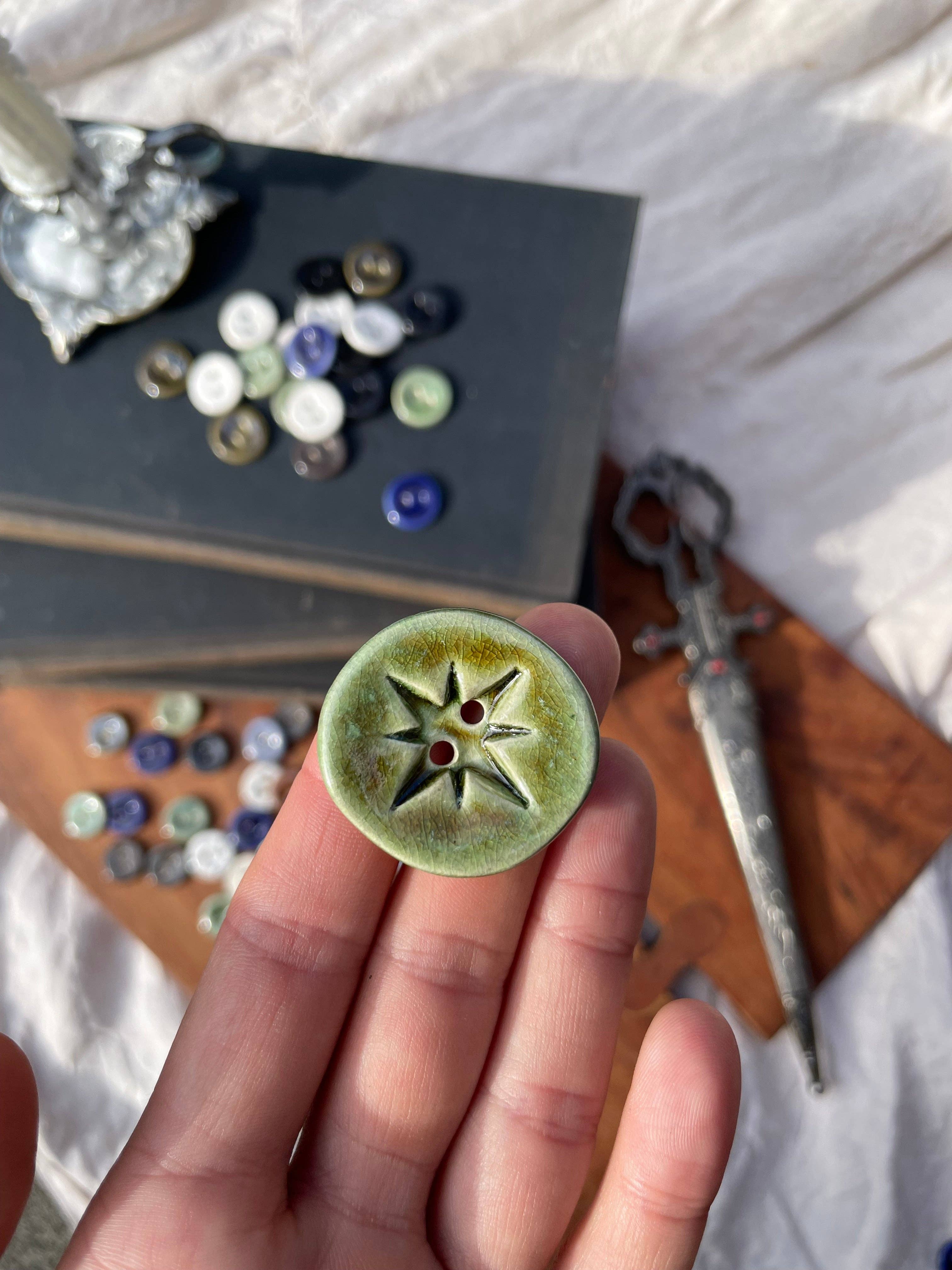 Silver Beast Studio - Wholesale Sewing Button/Snap - 30mm Jumbo Star Button6