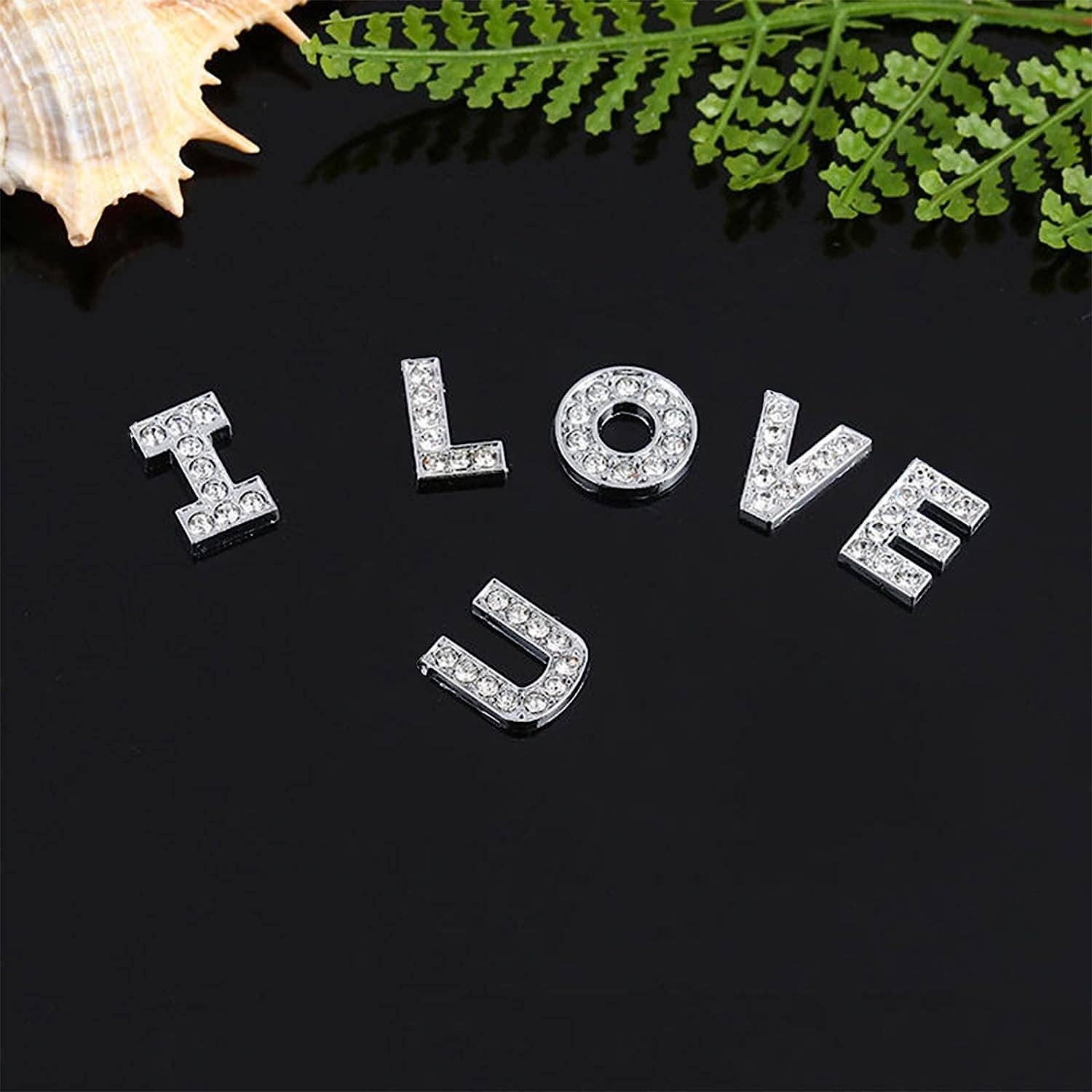 SugarQuoteMeNot LLC - Vente Accessoire pour chaussures - Charms Crocs Lettres Alphabet en Strass Argentés - Lot de 29