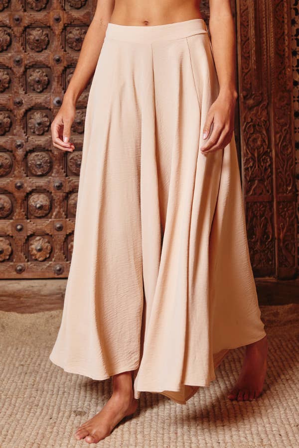 BUCKETLIST INC - Wholesale Pants - Women's - P5131 Solid Woven Wide Leg Pants32