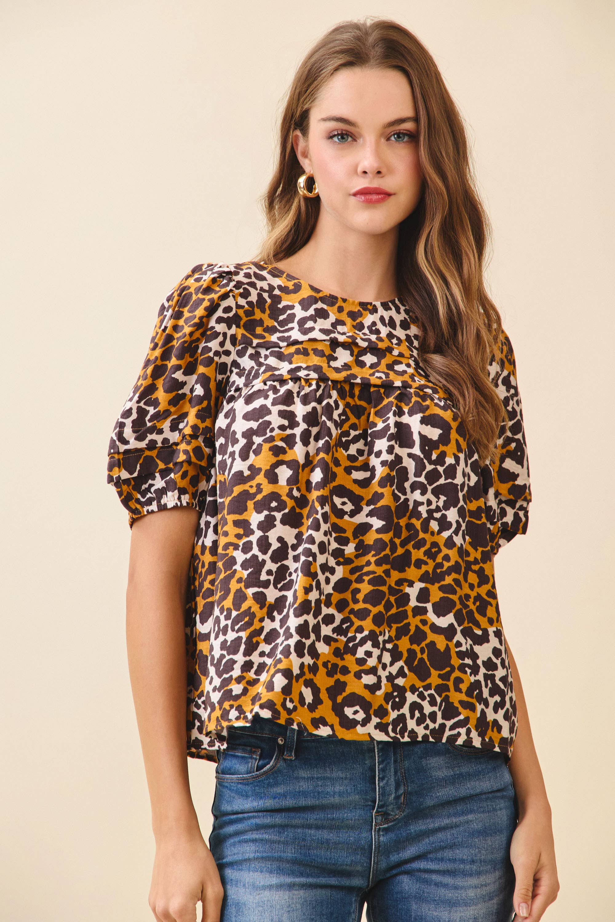 TCEC - Wholesale Blouse - Women's - CT9173-Cheetah Print Pleated Yoke Line Top1