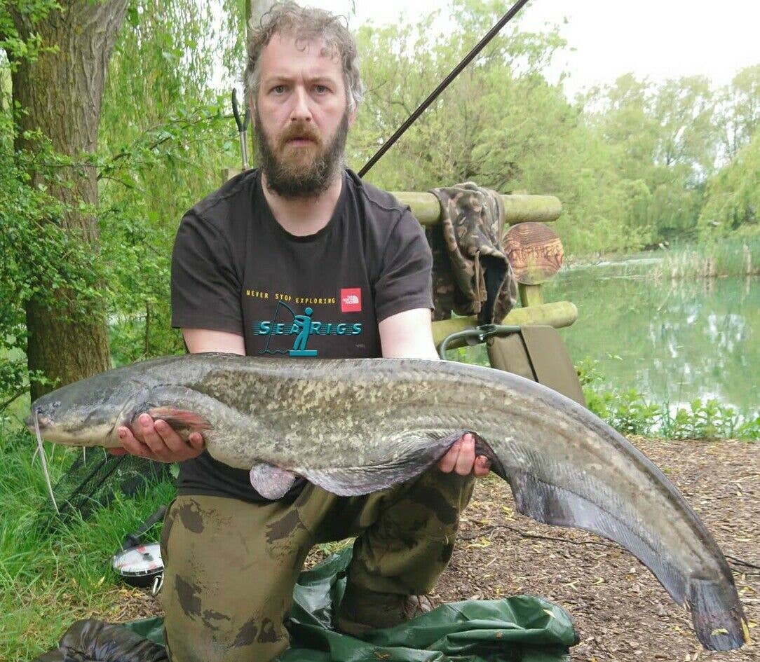 SEARIGS UK LTD – wholesale Sporting accessories – Pike Fishing "Blood Red" Natural Bait Oils - 10 Flavours2