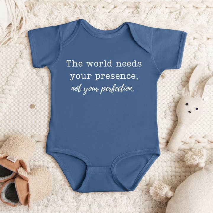 INFANT - Präsenz über Perfektion Einteiler für den Großhandel von Say Hello Threads
