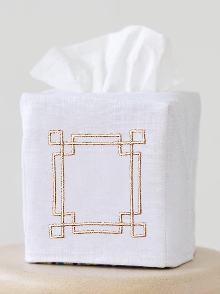 Boîte à mouchoirs, Motif Grec (Beige) pour la vente par Jacaranda Living