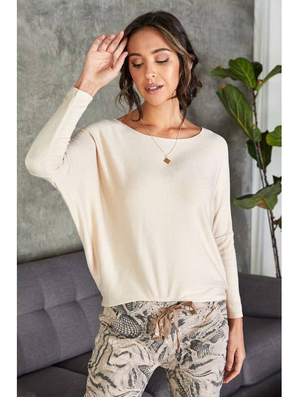 VENTI6 - Wholesale Knit Sweater - Women's - LIGHT WEIGHT DOLMAN SOFT WOOL/ANGORA SWEATER (708409-321)4