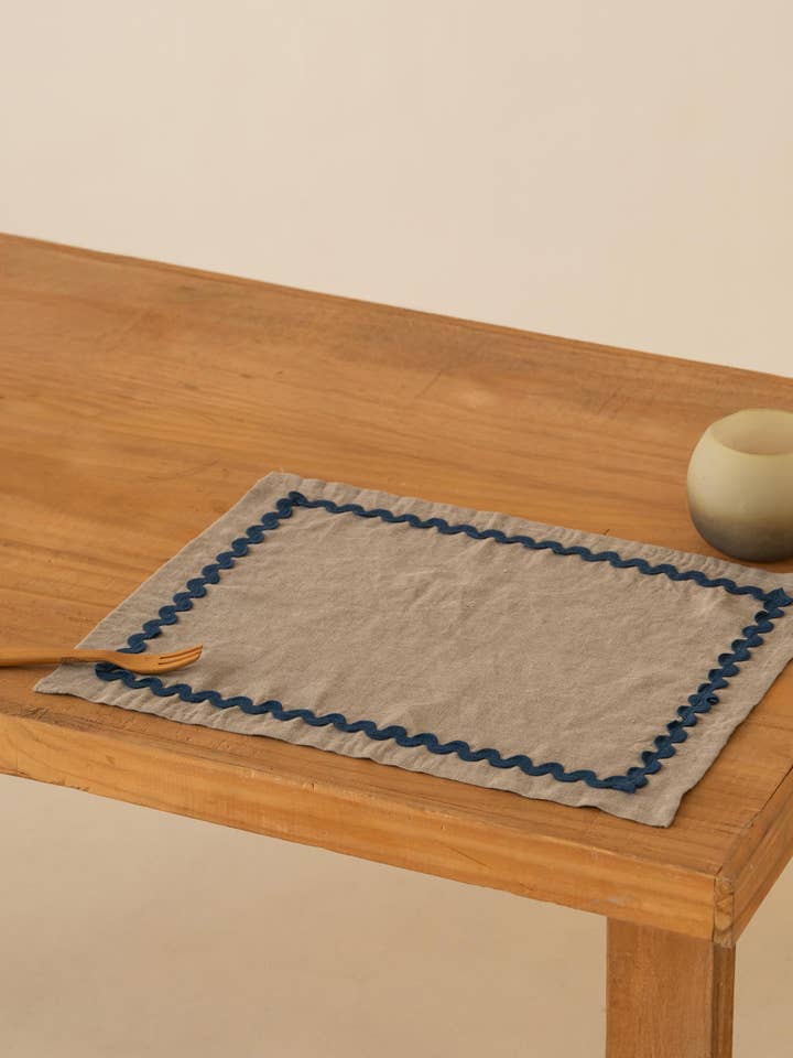 Blue Lace Linen Placemat – Elegant Dining for wholesale by Live Linen