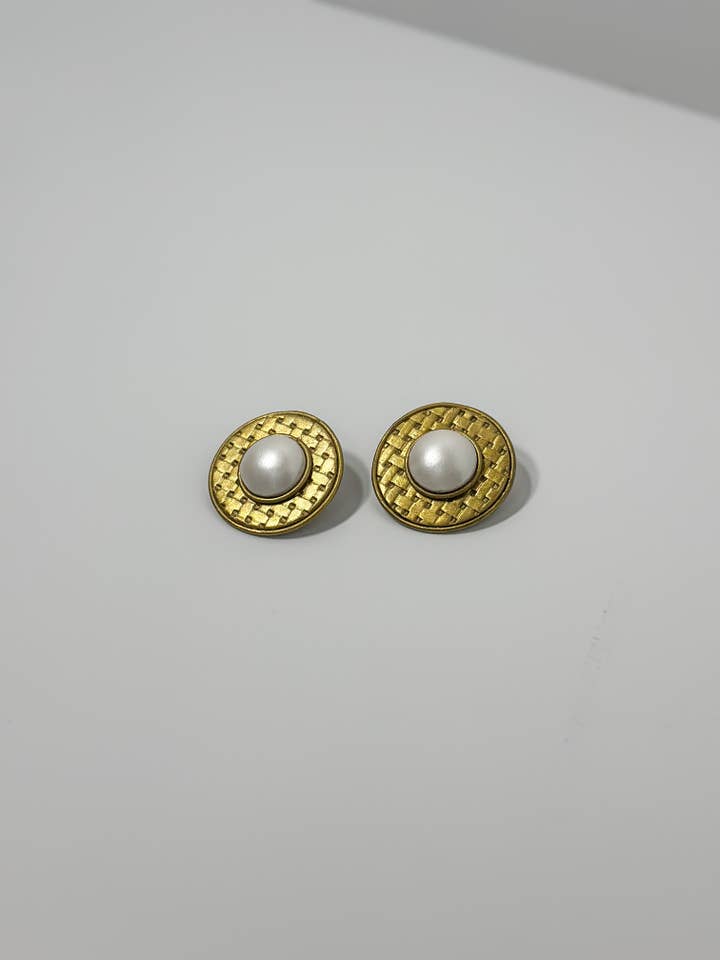 VOGUE for wholesale by Florit and Fauna